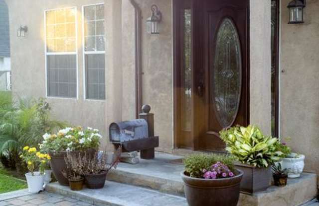 1433 East ALAMEDA Avenue Gallery 2