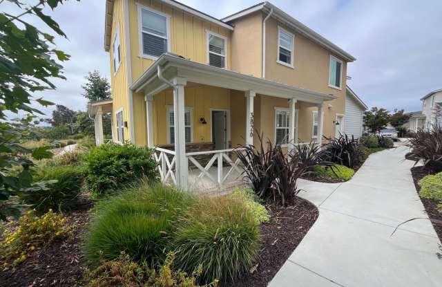 Newly Built Farmhouse Style Townhome in Righetti Ranch, in San Luis Obispo photos photos