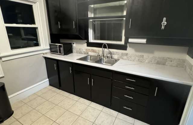 2507 B Avenue Northeast photos photos