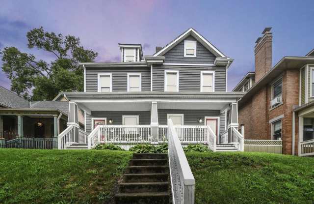 545 W 3rd Avenue photos photos