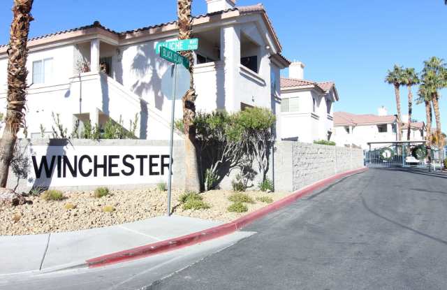 2 Bedroom Condo Adjacent to Summerlin - 2100 Black Island Street, Las Vegas, NV 89128