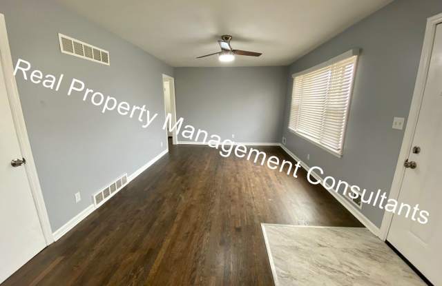 Spacious 3 Bedroom with Garage in South Kansas City! Gallery 4
