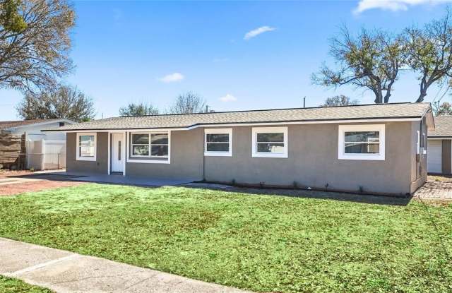 4418 W FAIRVIEW Heights Gallery 2