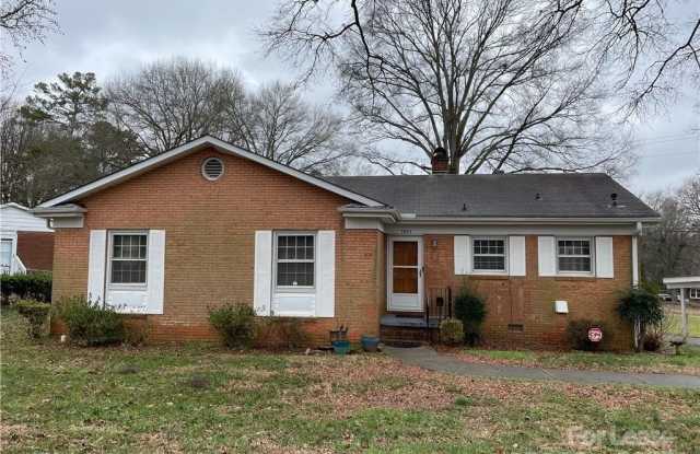 3847 Whitehall Drive photos photos