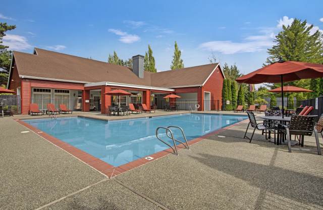 Breckenridge Apartment Homes Gallery 1
