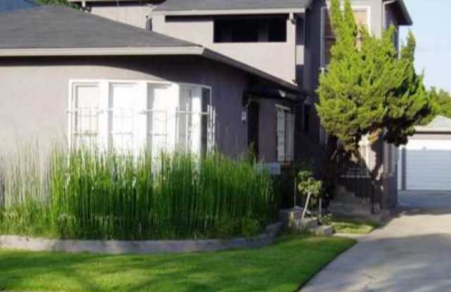 Beautifully Upgraded 4 Bedroom, 2 Bath! Don't Miss Out On This Great Location in Alamitos District! photos photos