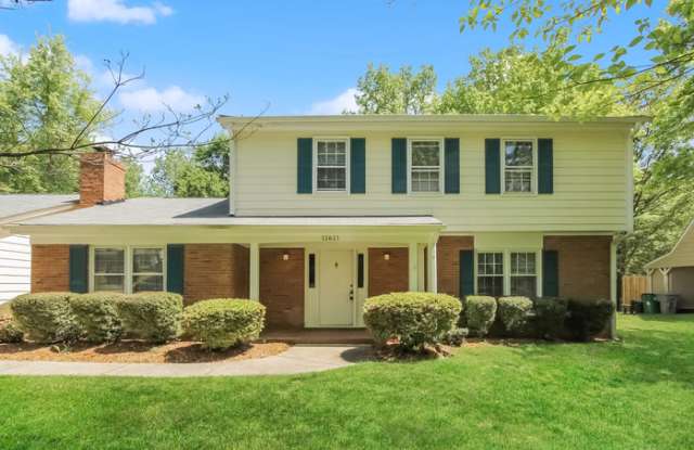 11611 Harrowfield Road - 11611 Harrowfield Road, Charlotte, NC 28226