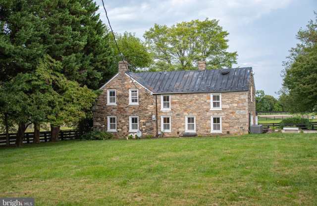 15615 ROSEMONT FARM PLACE - 15615 Rosemont Farm Place, Loudoun County, VA 20197
