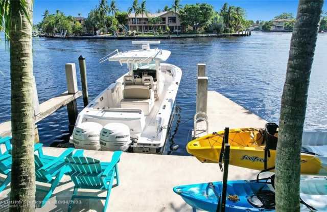 2415 Middle River Dr Gallery 2