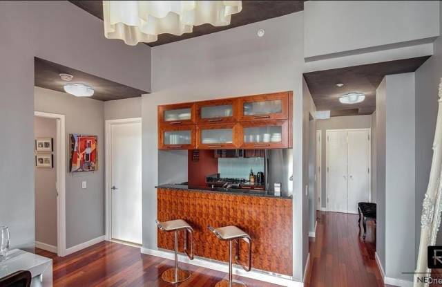 121 E 23rd Street unit: 16-D Gallery 2