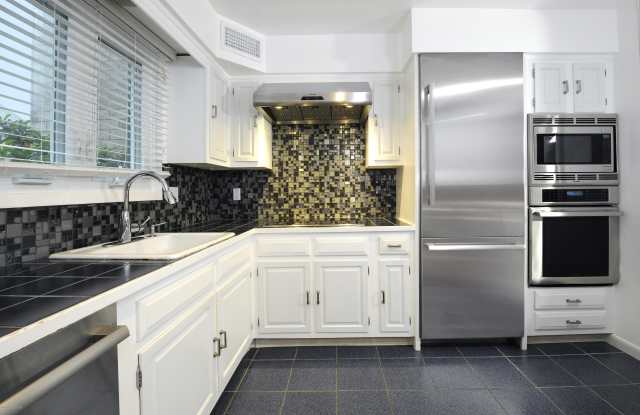25 Indian Harbor Drive Gallery 4