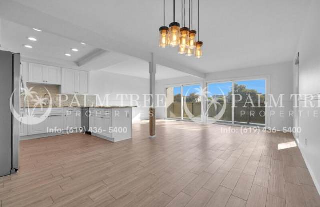 4065 Harrison St photos photos