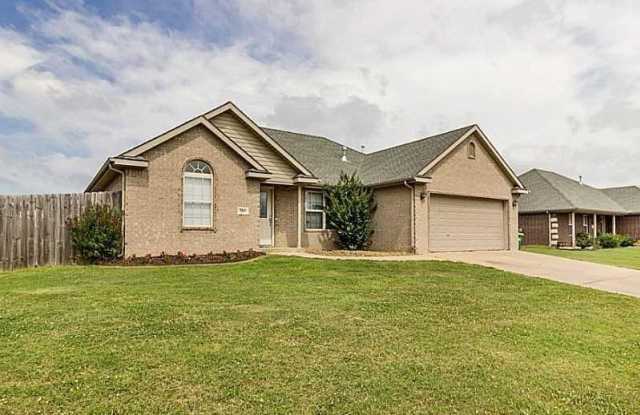 560 Tamarron  DR photos photos