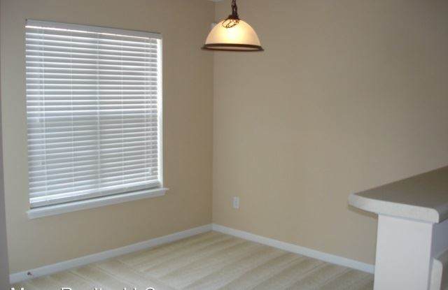 1718 Eagle Ridge Road Gallery 2