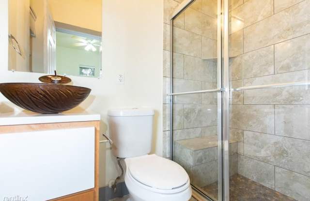 3401 Oaksprings Drive #A Gallery 3