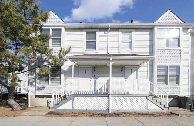 127 N Rhode Island Ave photos photos