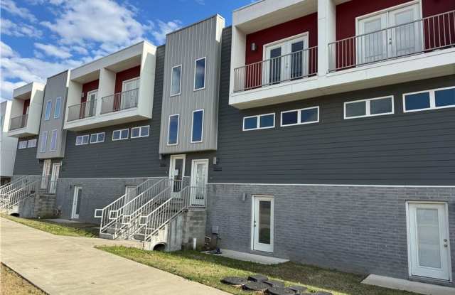 1520 Razorback Rd photos photos