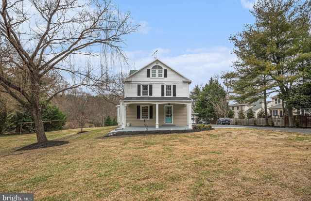 1546 DRANESVILLE Road - 1546 Dranesville Road, Dranesville, VA 20170