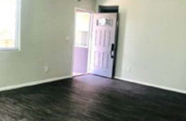 8620 Melvil Street Gallery 3