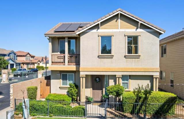 5507 N Gates Avenue - 5507 North Gates Avenue, Fresno, CA 93722 5507 N Gates Avenue - 5507 North Gates Avenue, Fresno, CA 93722