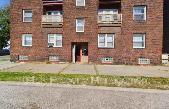 8609 Kenmore Ave - 8609 Kenmore Avenue, Cleveland, OH 44106