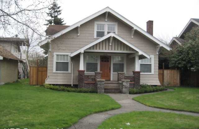 518 W. Pioneer Ave Gallery 3
