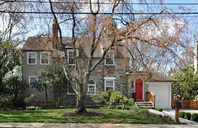 Classic Charm Meets Modern Style – 3BR/3.5BA in the Heart of Glen Echo photos photos