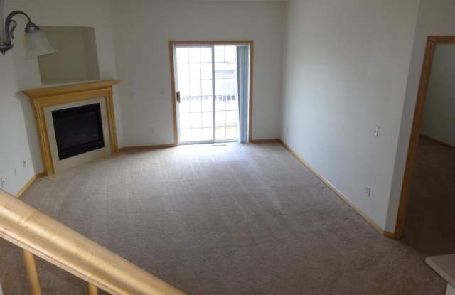 6546 Merrimac Lane N Gallery 4