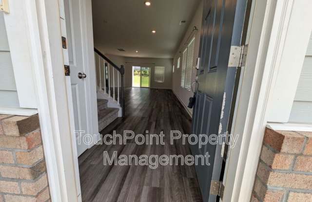 2716 Arbor Loop Gallery 2