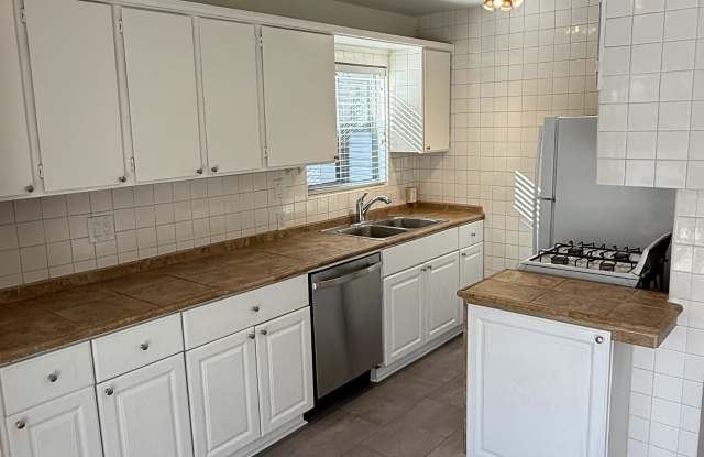 777 E San Lorenzo Rd photos photos
