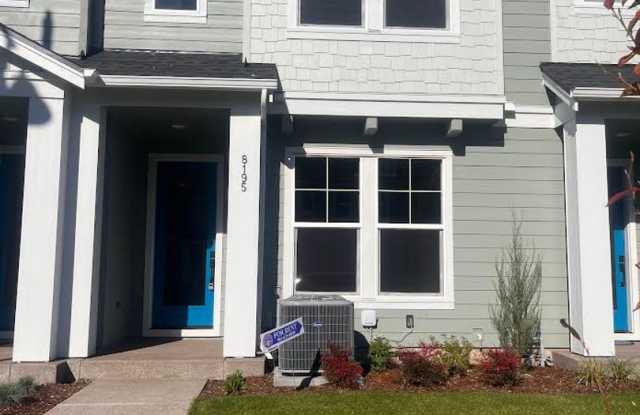 Newer Home in Sought After Reed's Crossing in Hillsboro!***** photos photos