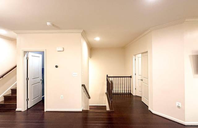 23687 SAILFISH Square Gallery 4