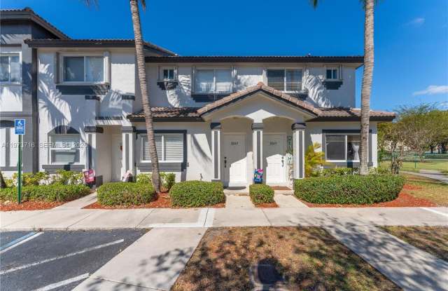 2245 SE 25th Ave photos photos