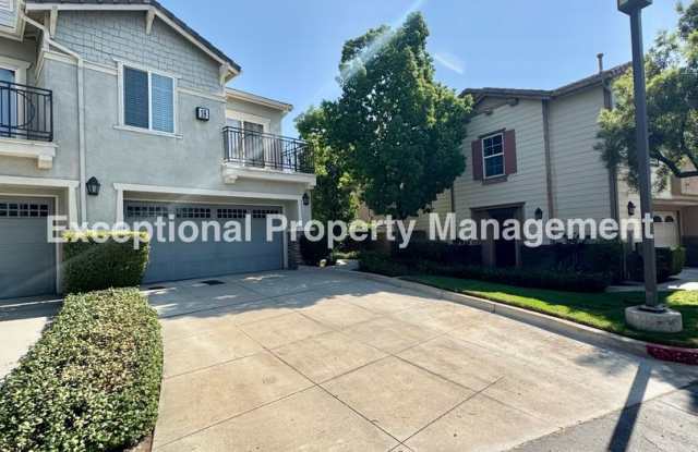 Ready to move in 3 bedroom 3 bath home Gallery 1