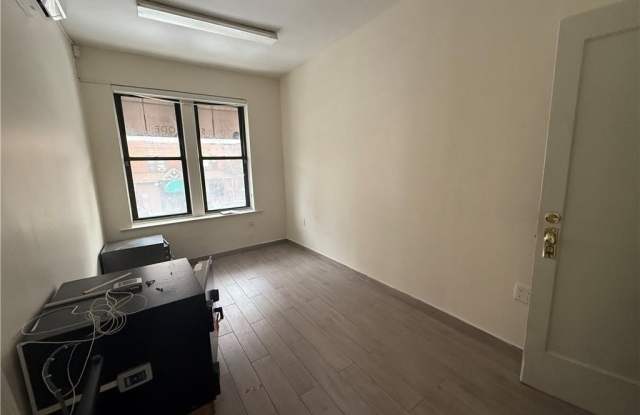 2370 Coney Island Avenue Gallery 4