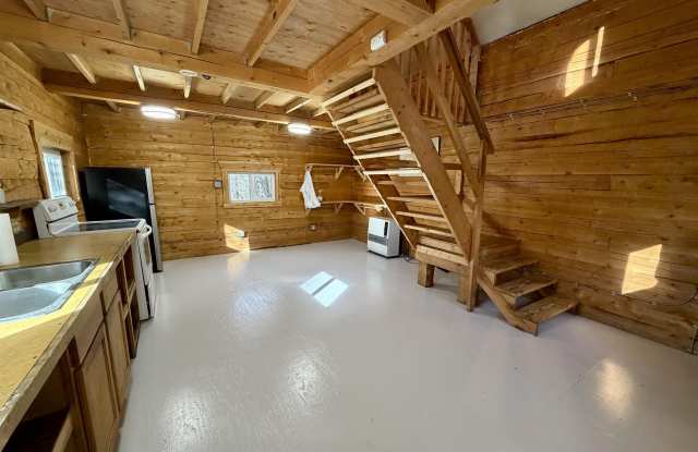 2690 SAUNA AVENUE Gallery 2