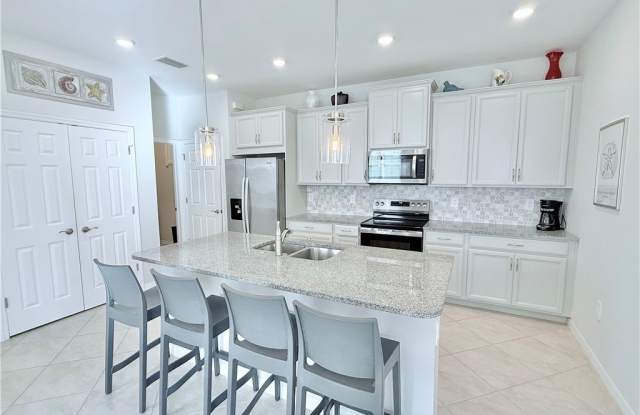 3029 Royal Gardens Avenue photos photos