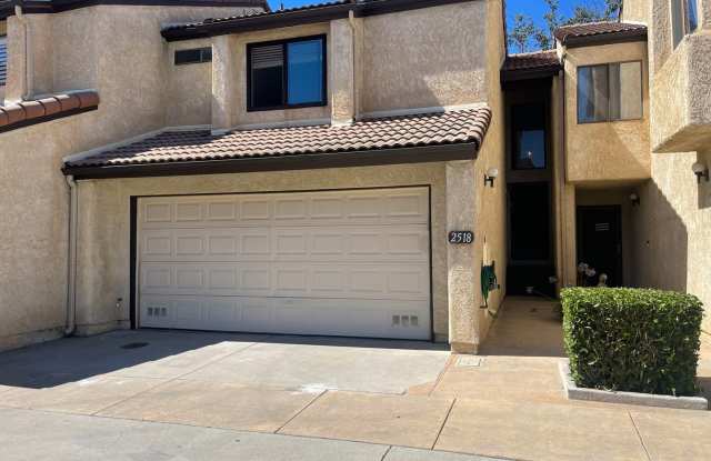 Secluded 2b/2.5b condo in Oxnard photos photos