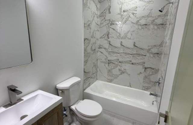 4540 N 16th St photos photos