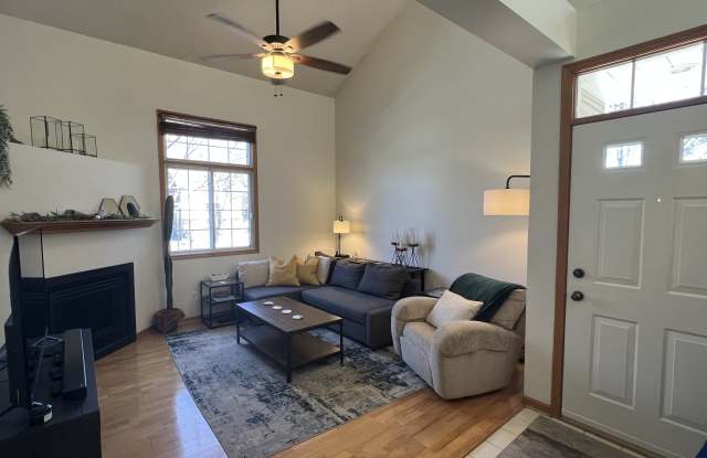 17868 Cobblestone Way photos photos
