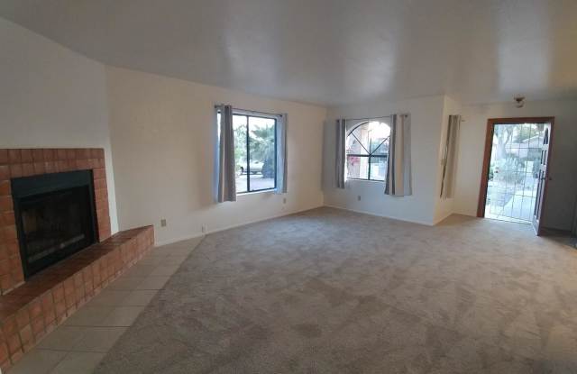 14231 N IBSEN Drive Gallery 2