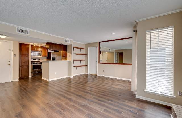 3919 Fairmont Pkwy Apt 151 Gallery 3