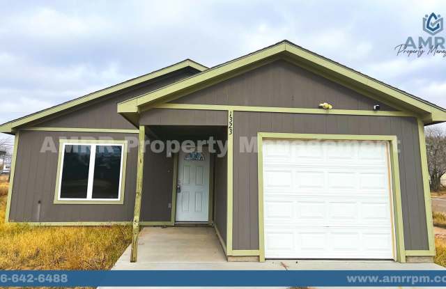 Three Bedroom Home In Lubbock ISD! photos photos