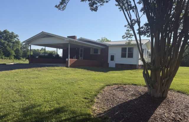 28100 North Carolina 24 Gallery 2