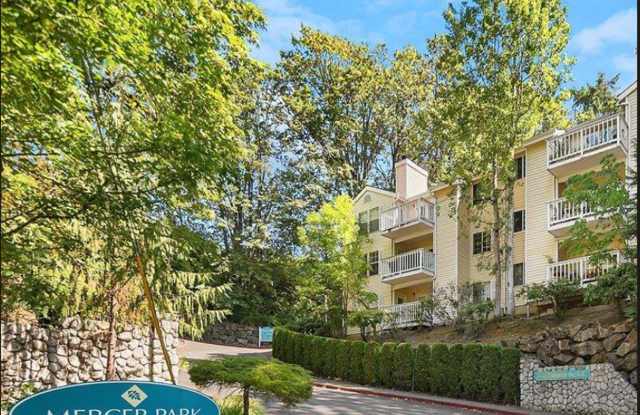 Modern. Convenient. Low-maintenance. Your Bellevue lifestyle starts here! Gallery 1