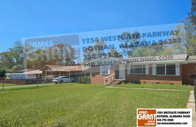 2004 Roebuck Street photos photos