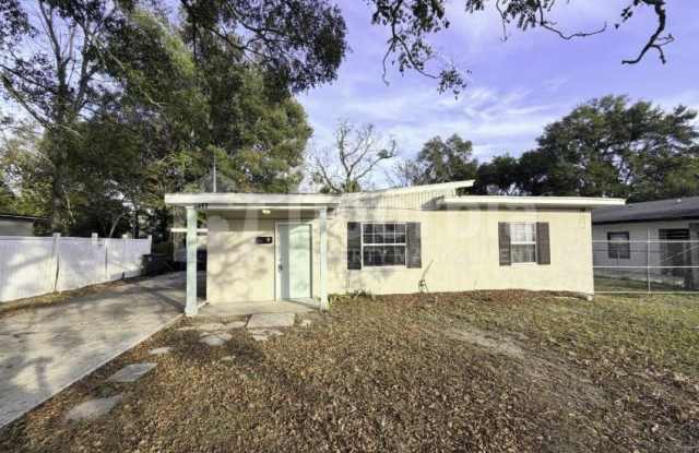 3817 Peach Dr photos photos