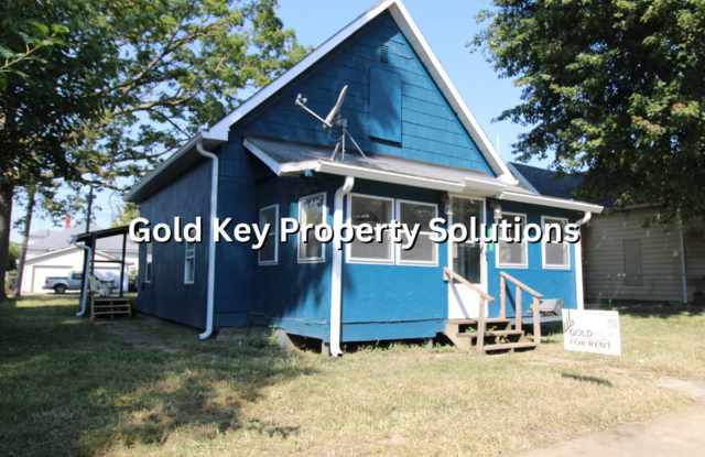 Nicely Updated 2 BR 1 BA House with New Flooring and Paint (NO SECTION 8) photos photos