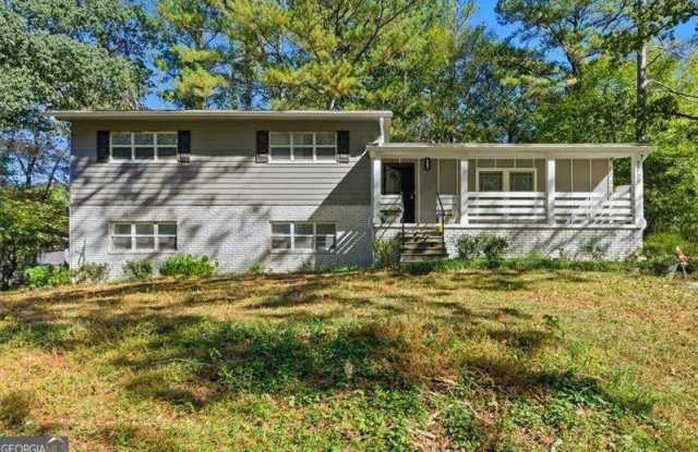 3268 Briarwood Boulevard - 3268 Briarwood Boulevard, East Point, GA 30344