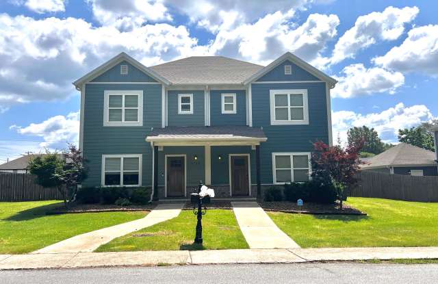 Deane Sang Townhomes photos photos